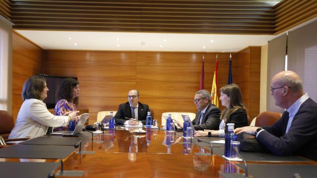 Reunión de la Mesa de las Cortes de Castilla-La Mancha.