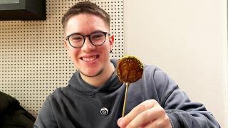 InfiFooder con un Pucela Roll, el mejor pincho del mundo