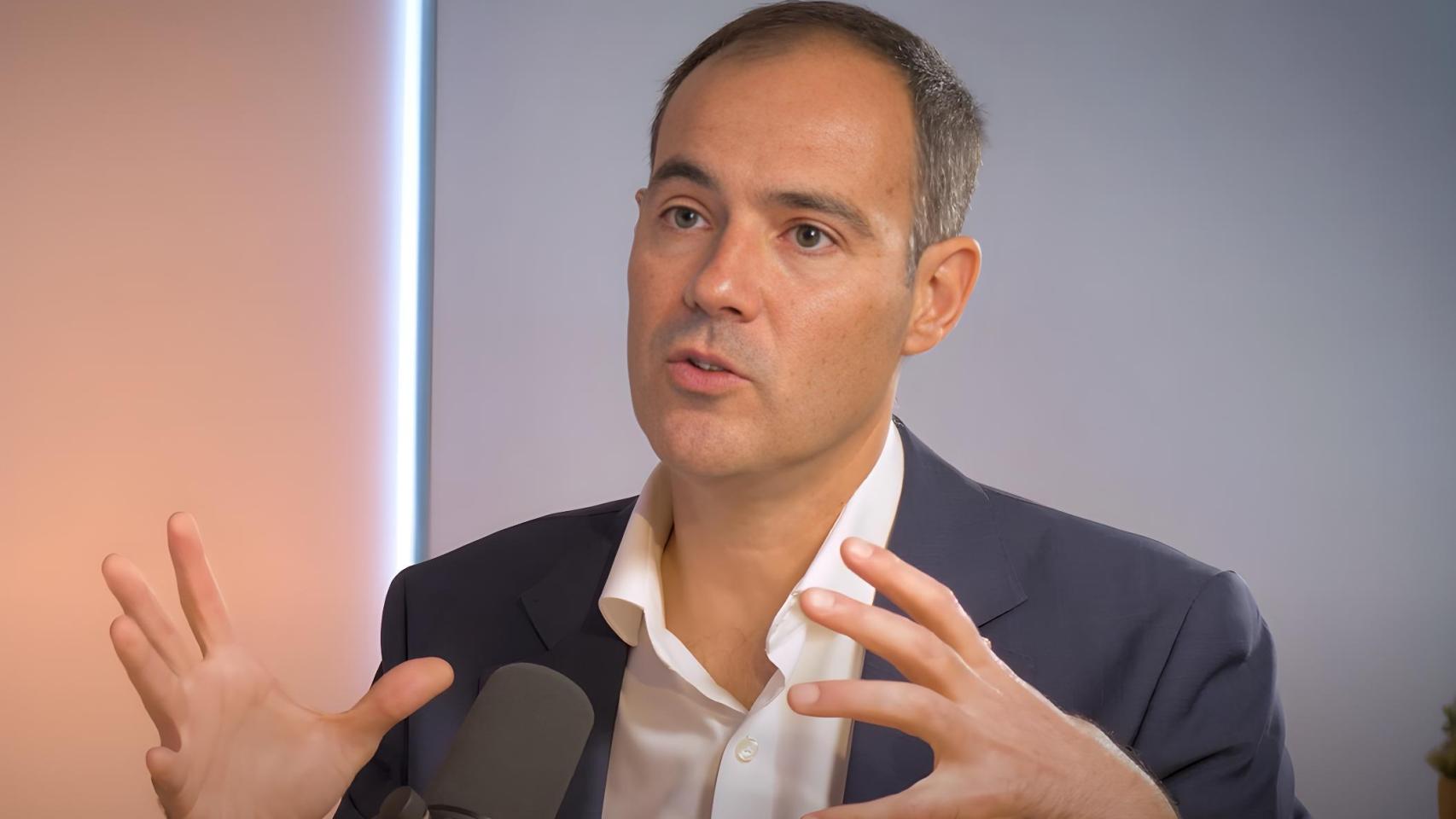 Xavier Brun avisa sobre los beneficios de invertir.