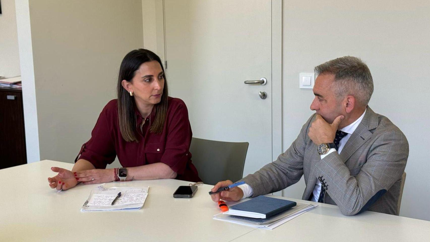 Castilla-La Mancha saca pecho de la reducción del trasvase hasta su eliminación y la Comunitat exige su vigencia