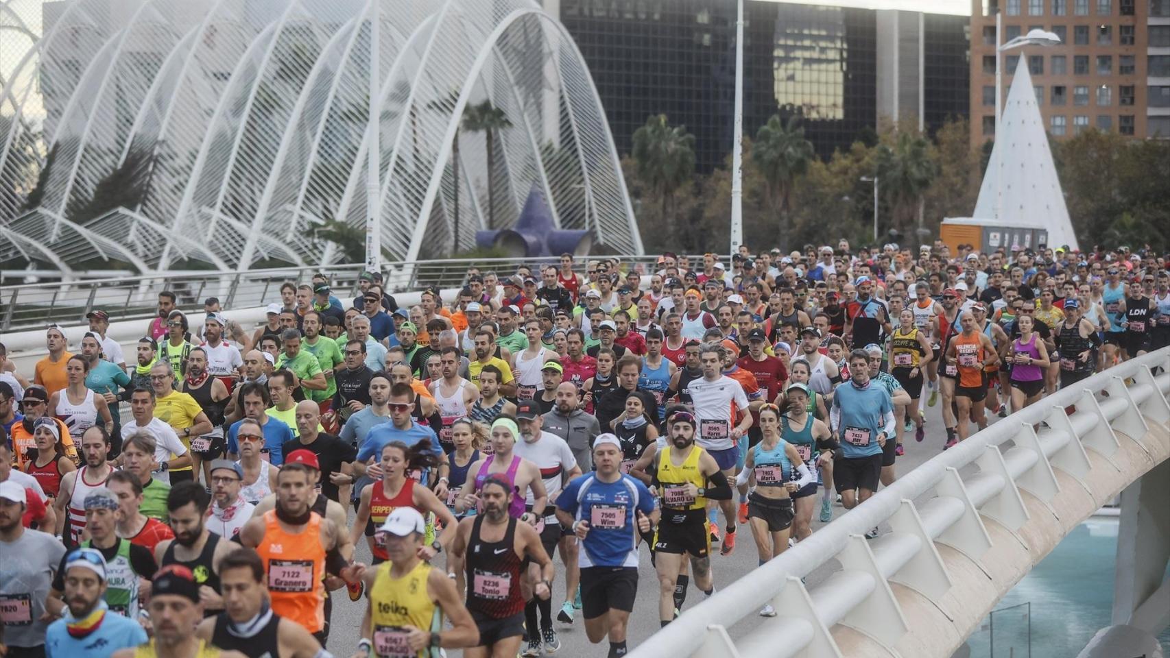 Cortes de tráfico en Valencia por las dos carreras de este fin de semana: estas son todas las zonas que se verán afectadas