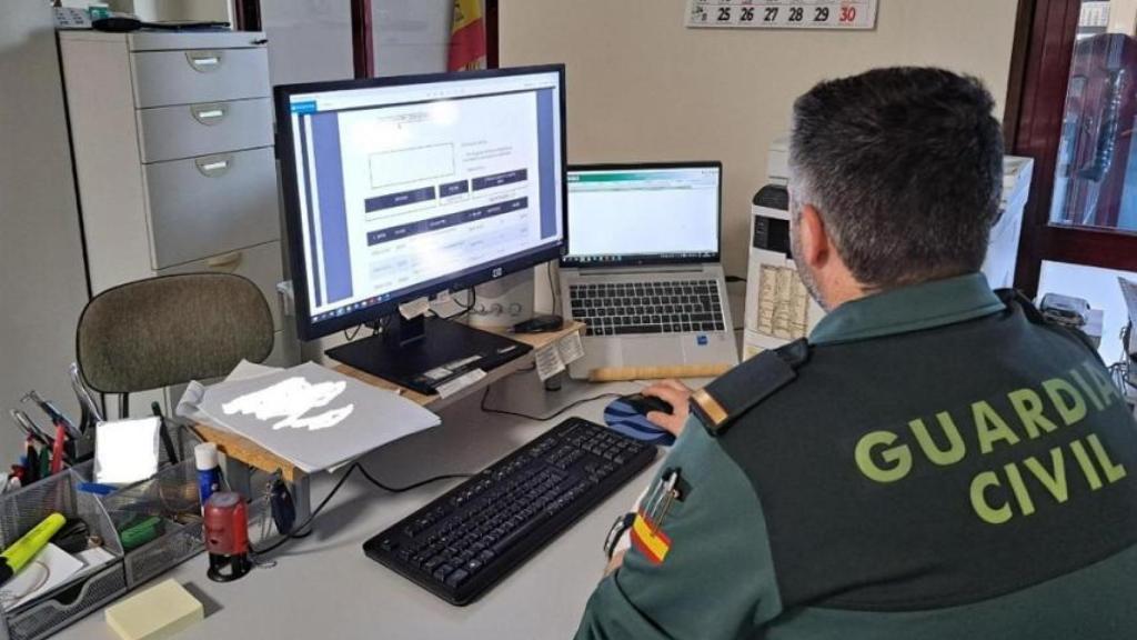 Investigado un hombre por simular una estafa para eludir el pago de 1.400 euros en deudas en Valladolid