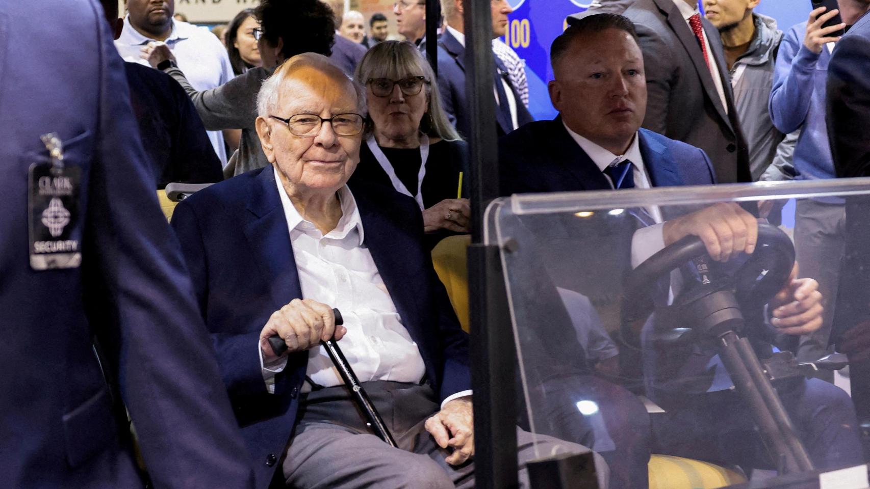 Warren Buffett alerta a Trump del "error" de la guerra arancelaria: "El comercio no debería convertirse en un arma"