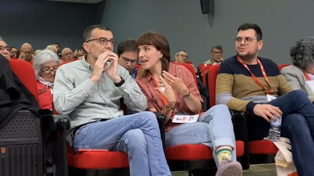 Antonio Maíllo junto a Nerea Fernández en la Asamblea Regional de IU en Extremadura.