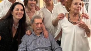 Álvaro, hijo de Mario Vargas Llosa,  desvela las causas de la muerte de su padre y cómo pasó los últimos días de vida