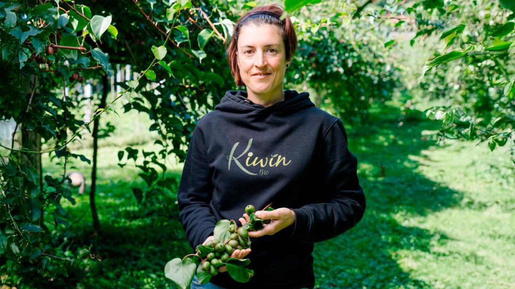 La asturiana Cristina Secades, en su finca.