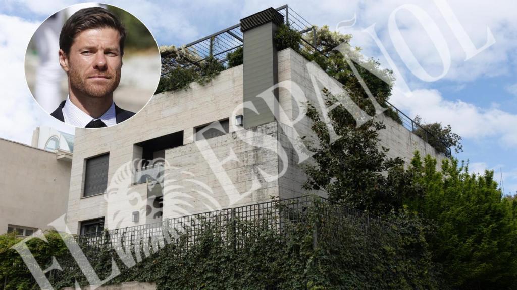 Xabi Alonso, junto a su vivienda de Madrid en un montaje de EL ESPAÑOL.