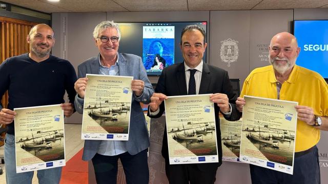 Presentación del cartel Una isla de película.
