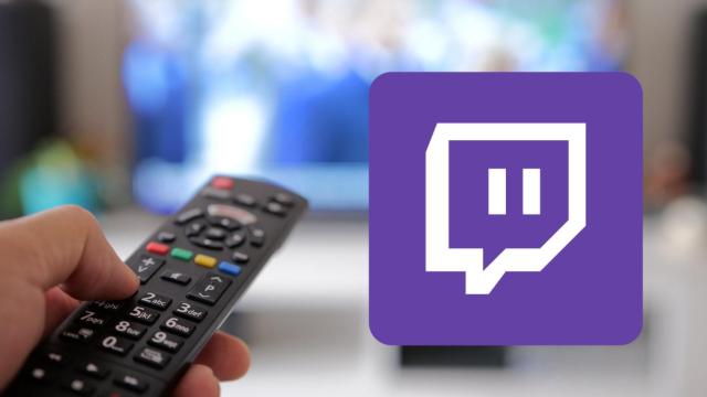 Fotomontaje con el icono de Twitch sobre un mando a distancia