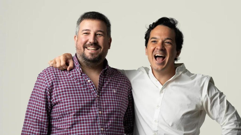 Los fundadores de VIVLA, Carlos Gómez y Carlos Floria.