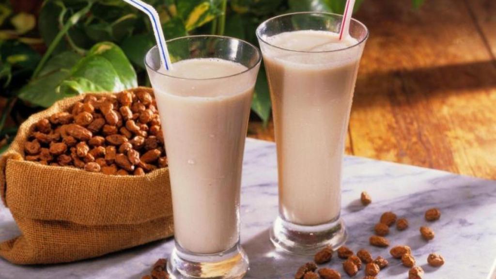 La bebida vegetal de toda la vida en Valencia que está repleta de vitamina E y encanta a los nutricionistas
