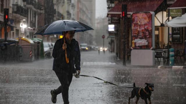 Lluvias de este jueves. EFE/Manuel Bruque