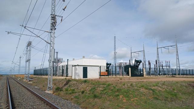 La línea del tren entre Medina y Portugal se refuerza: Adif destina 3 millones al mantenimiento energético