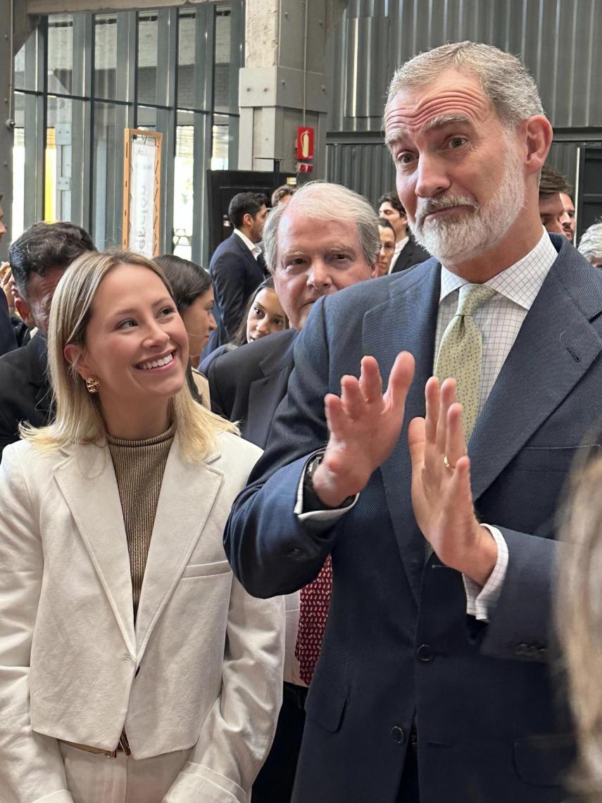 Felipe VI con Sara Abad.