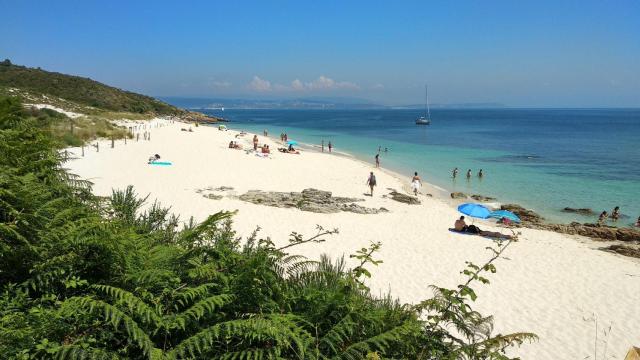 Playa de Melide, en la Isla de Ons.