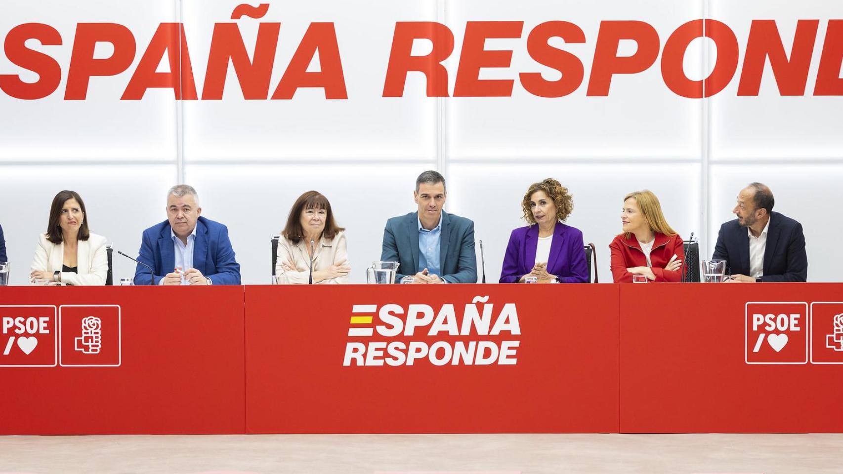 El PSOE no denunciará la filtración de los mensajes de Sánchez a Ábalos y la atribuye a "la frustración de la derecha"