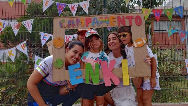 Campamento Enki.