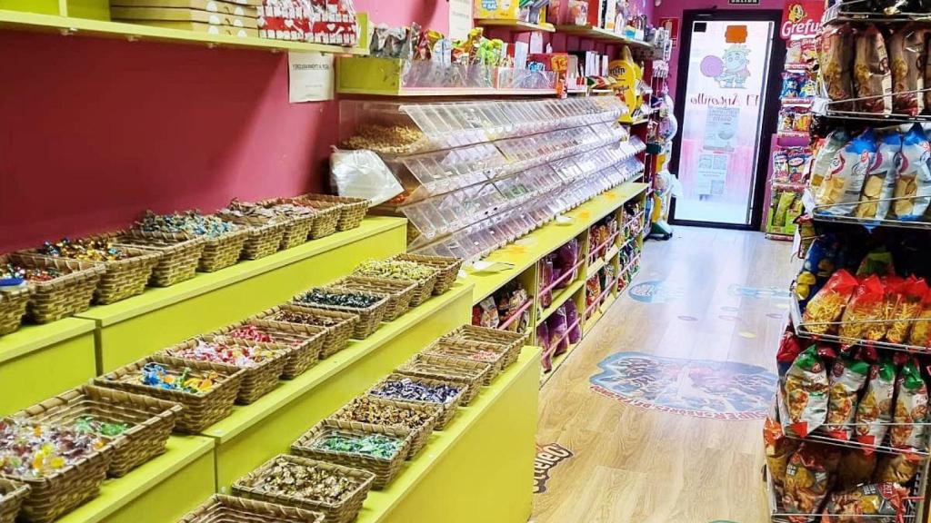 El interior del quiosco de Olga en Portillo