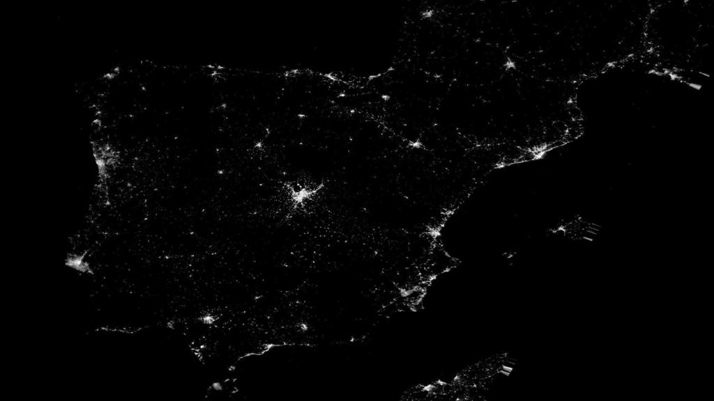 Imagen de la península ibérica sin suministro en algunas zonas.