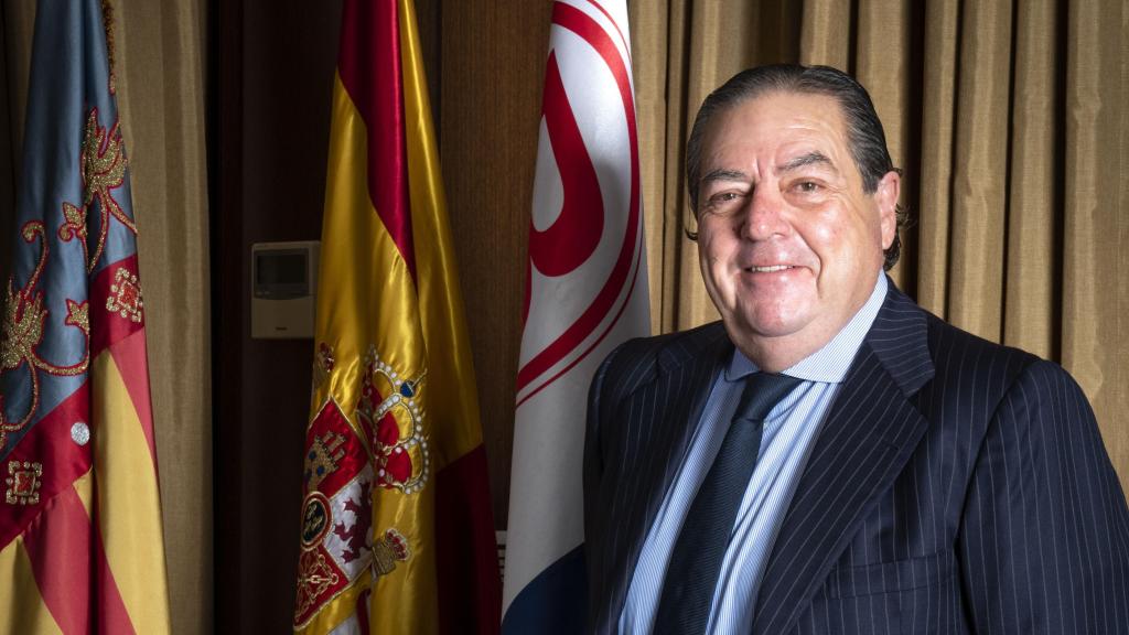 Vicente Boluda Fos.