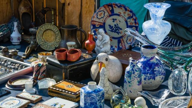Imagen de archivo de un puesto en un mercadillo