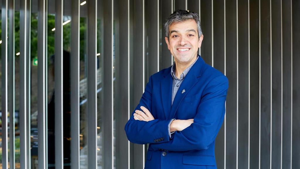 Ferrán Centelles.