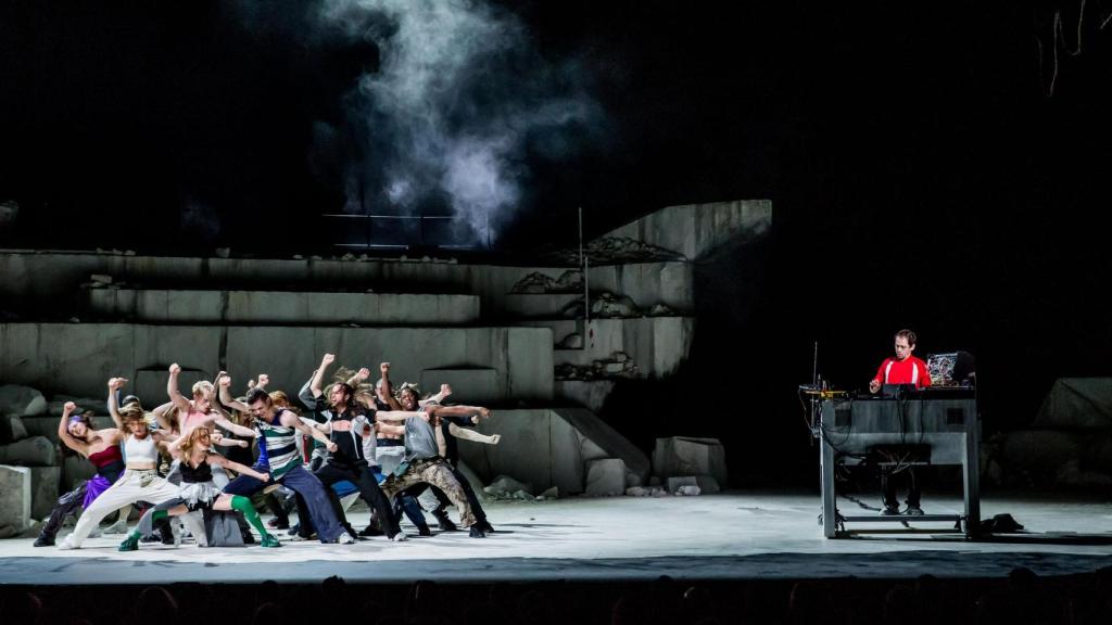 'Room With A View', de Rone x (LA)HORDE con el Ballet Nacional de Marsella. Foto: Cyril Moreau - Fanny Hammann