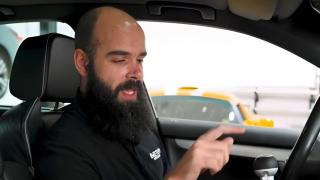 Soy mecánico y esto es lo que debes saber antes de reprogramar tu coche