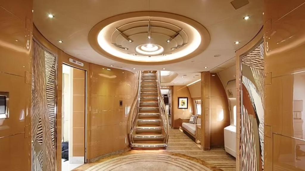 Parte del interior del Boeing 747-800.