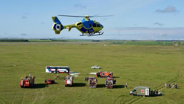 La Base Aérea de Villanubla organiza un ejercicio simulado de accidente aéreo por colisión entre dos aeronaves, una civil y una militar