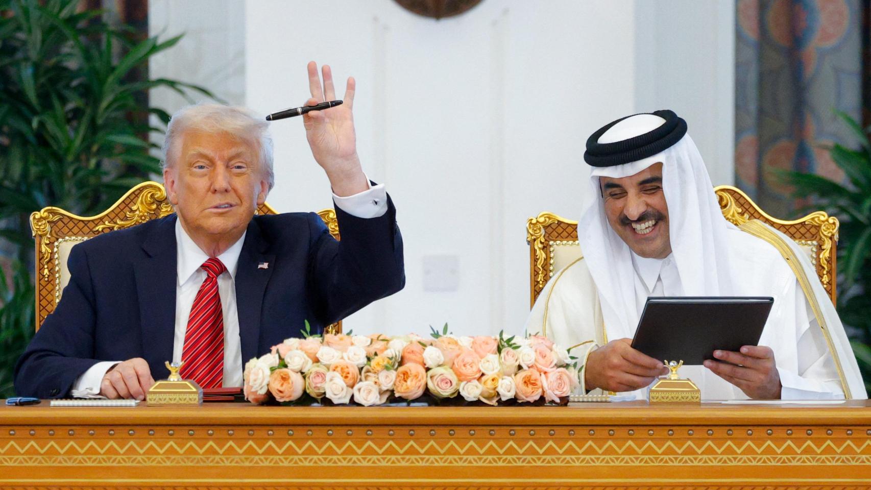 Trump cierra en Qatar un acuerdo comercial que generará un "intercambio económico" de más 1,2 billones de dólares