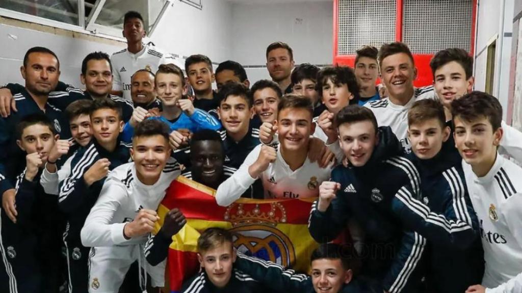 La relación de Xabi Alonso con Jacobo Ramón y las nuevas perlas de la  cantera del Real Madrid: el círculo se cierra