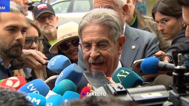 Miguel Ángel Revilla este viernes a su llegada a los juzgados.