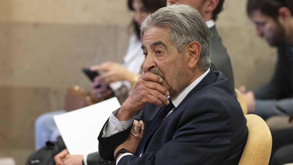 Miguel Ángel Revilla este viernes en la corte de Cantabria durante la Ley de Conciliación con Juan Carlos I.