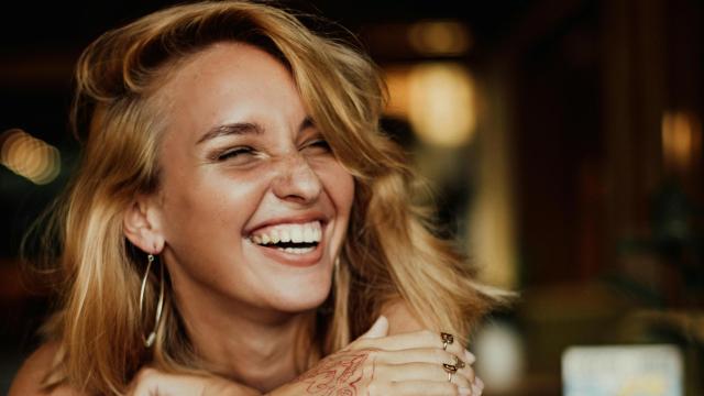 Así es el síndrome de la chica con suerte.