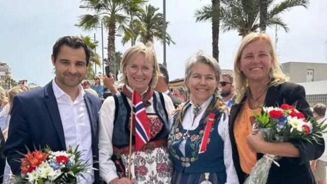 Eduardo Dolon, Anita Dalehavn, Randi Veines y Gitte Lund Thomsen.