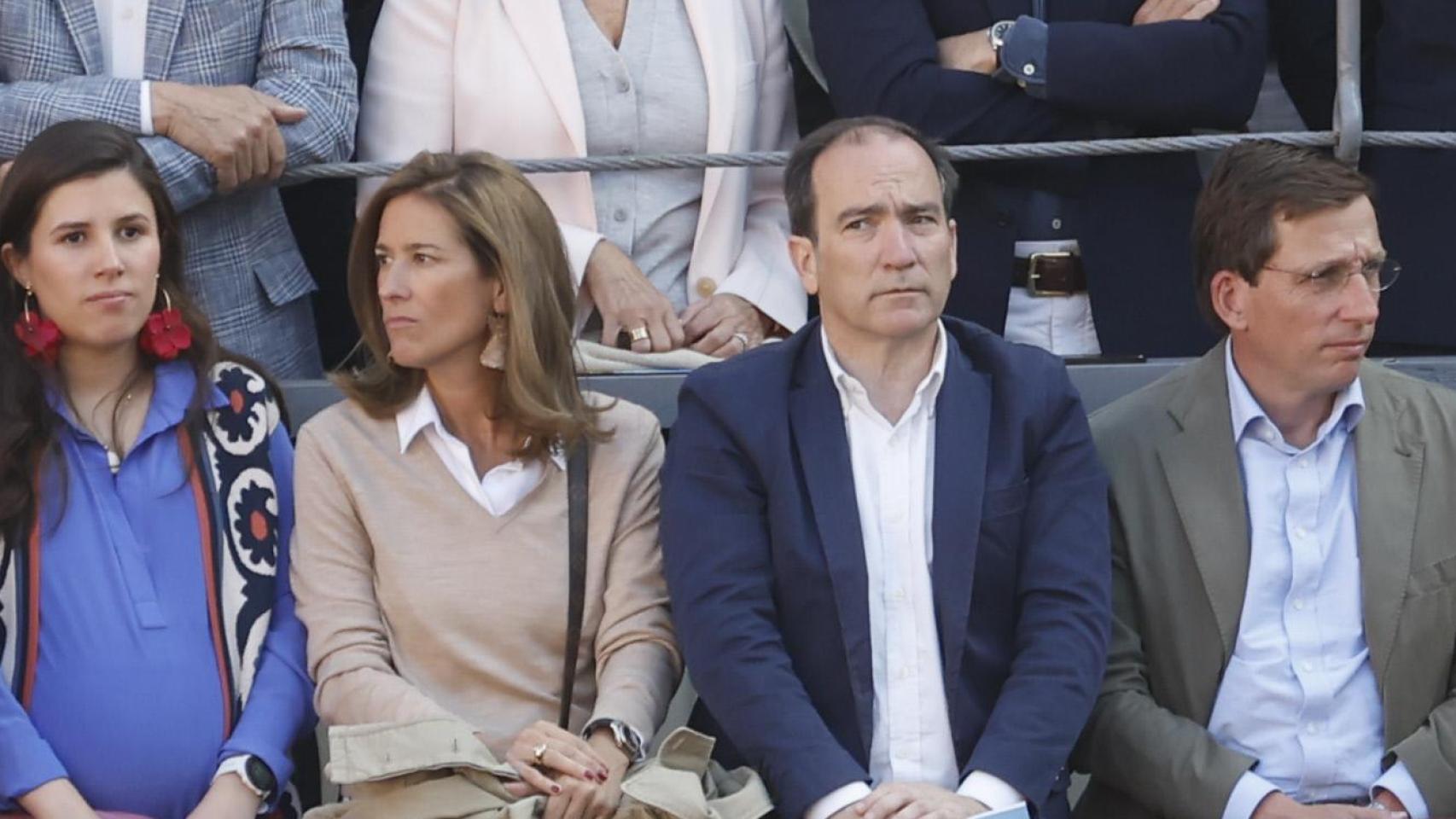 Teresa Urquijo y José Luis Martínez-Almeida.