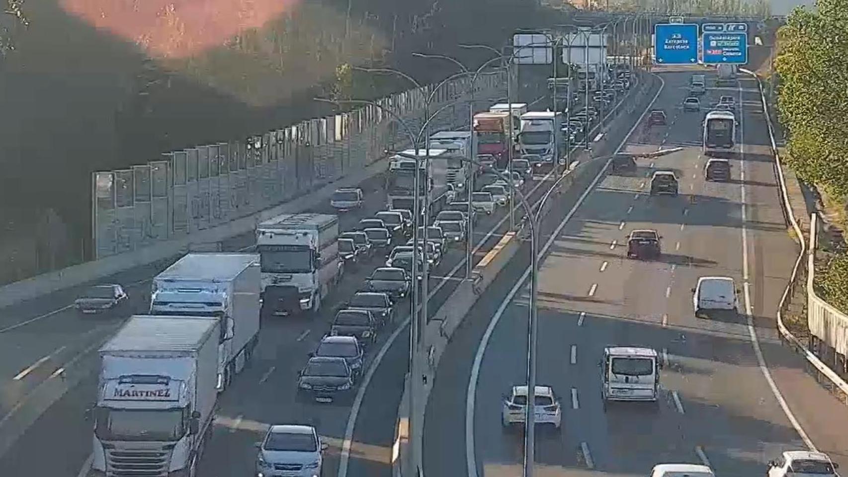 Al menos 11 vehículos implicados en un accidente múltiple registrado en la A-2 a su paso por Guadalajara
