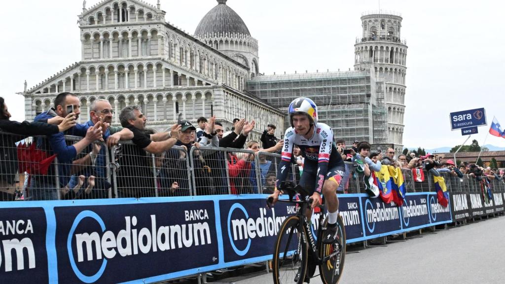 Primoz Roglic en la etapa 10 del Giro de Italia.