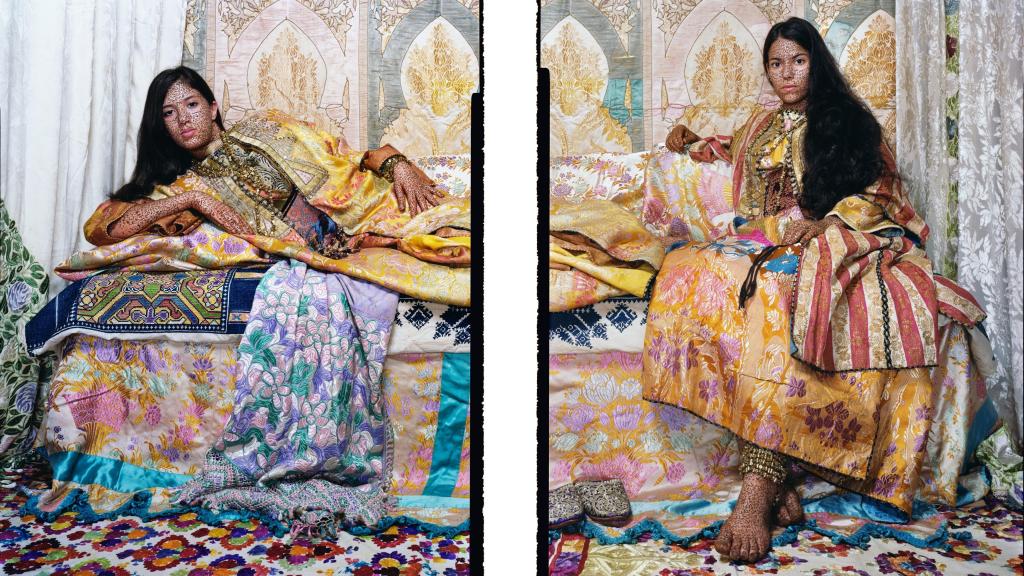 'Harem Revisited #32', de Lalla Essaydi. Foto: Lalla Essaydi / Edwynn Houk Gallery