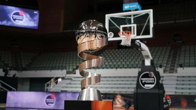 El trofeo de la Supercopa Endesa
