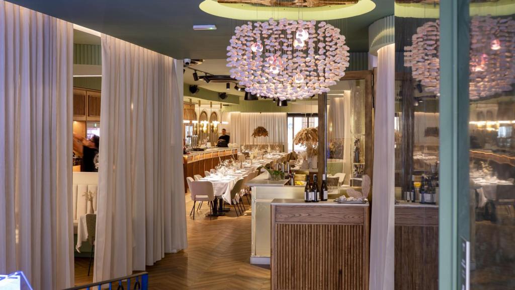 El restaurante Puerta del Mar tras su remodelación.