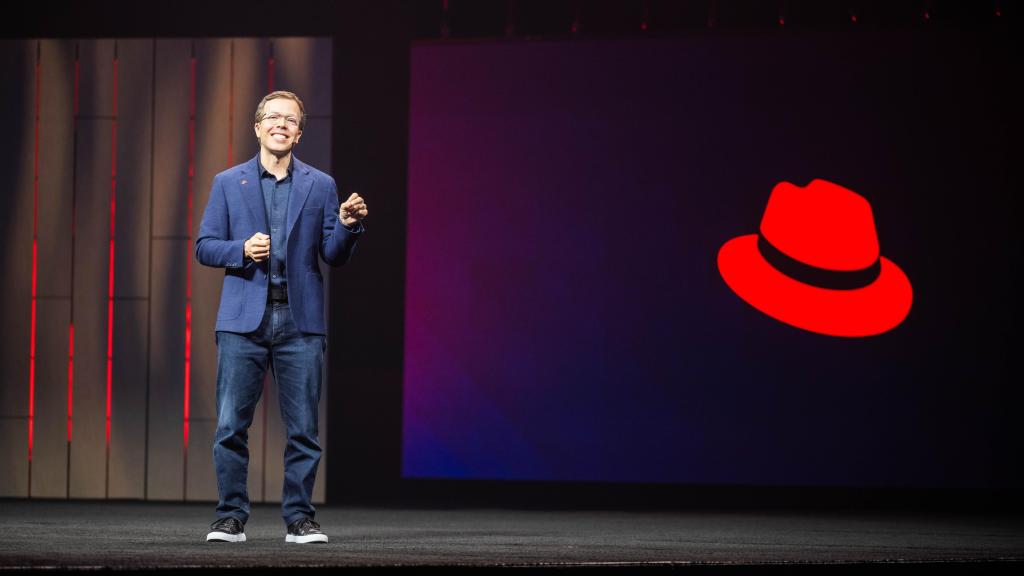 Matt Hicks, CEO de Red Hat, durante el Summit de esta semana.