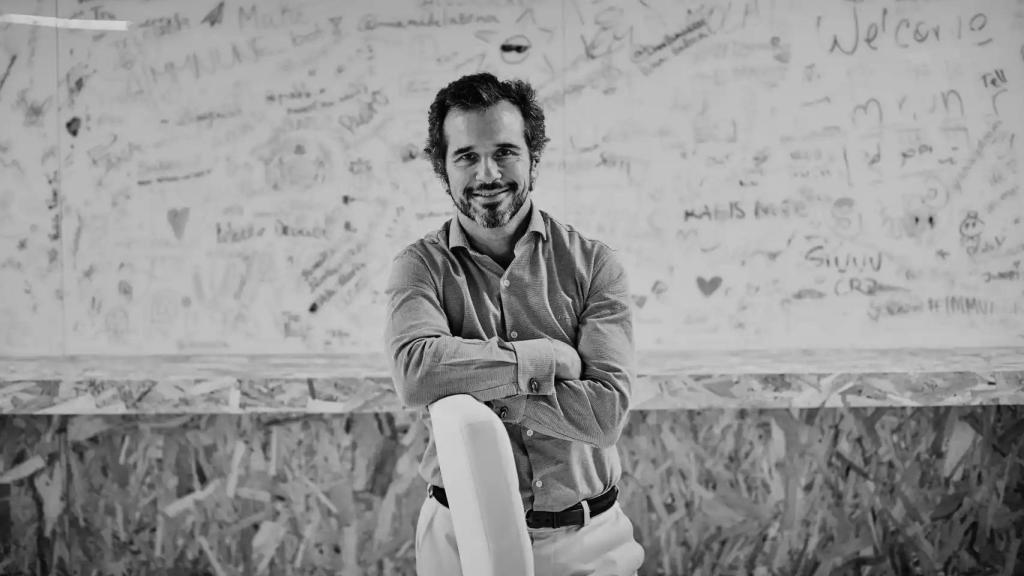 Juan Riva.
