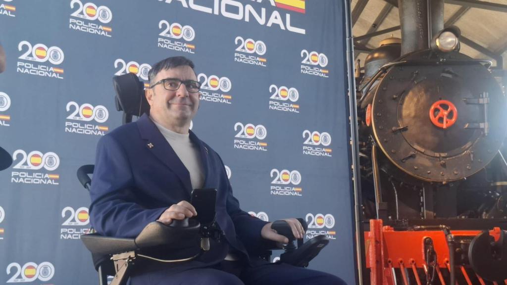Ismael López, el policía nacional que ha recibido una medalla al mérito en ciberdefensa