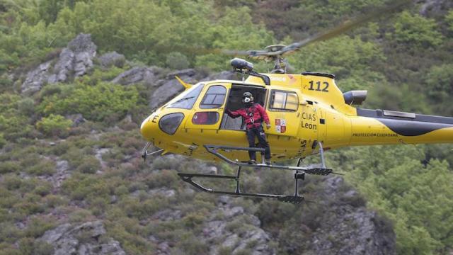 helicóptero de rescate de la Junta de Castilla y León