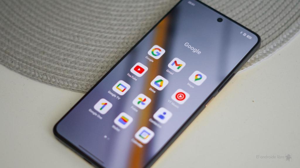 Google apps at Realme GT 7T