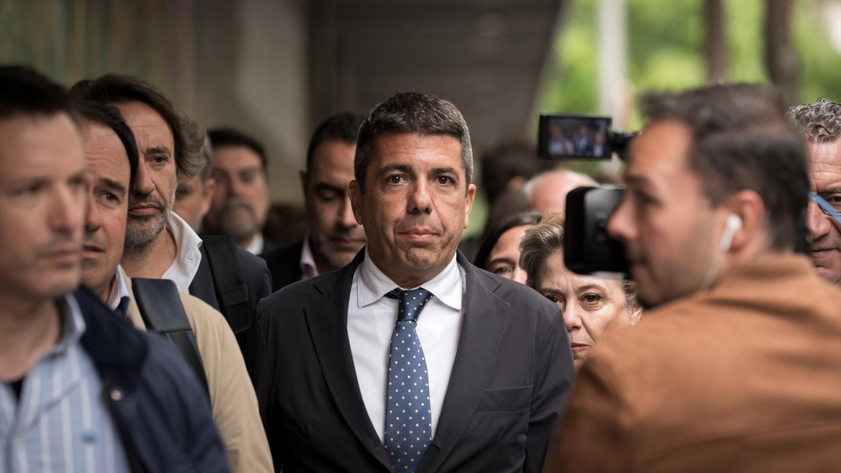 El dilema de Feijóo: qué peso dar al PP valenciano en su nueva dirección cuando el destino de Mazón está en el aire