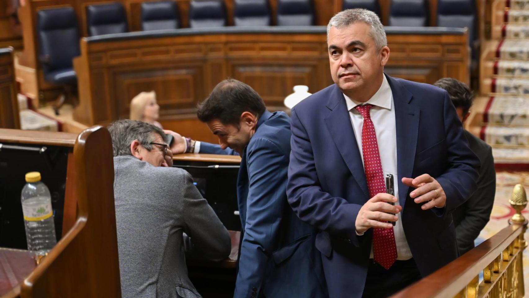 El PSOE se resiste a expedientar a la fontanera de Ferraz alegando  que actuaba en su nombre, no en el del partido 