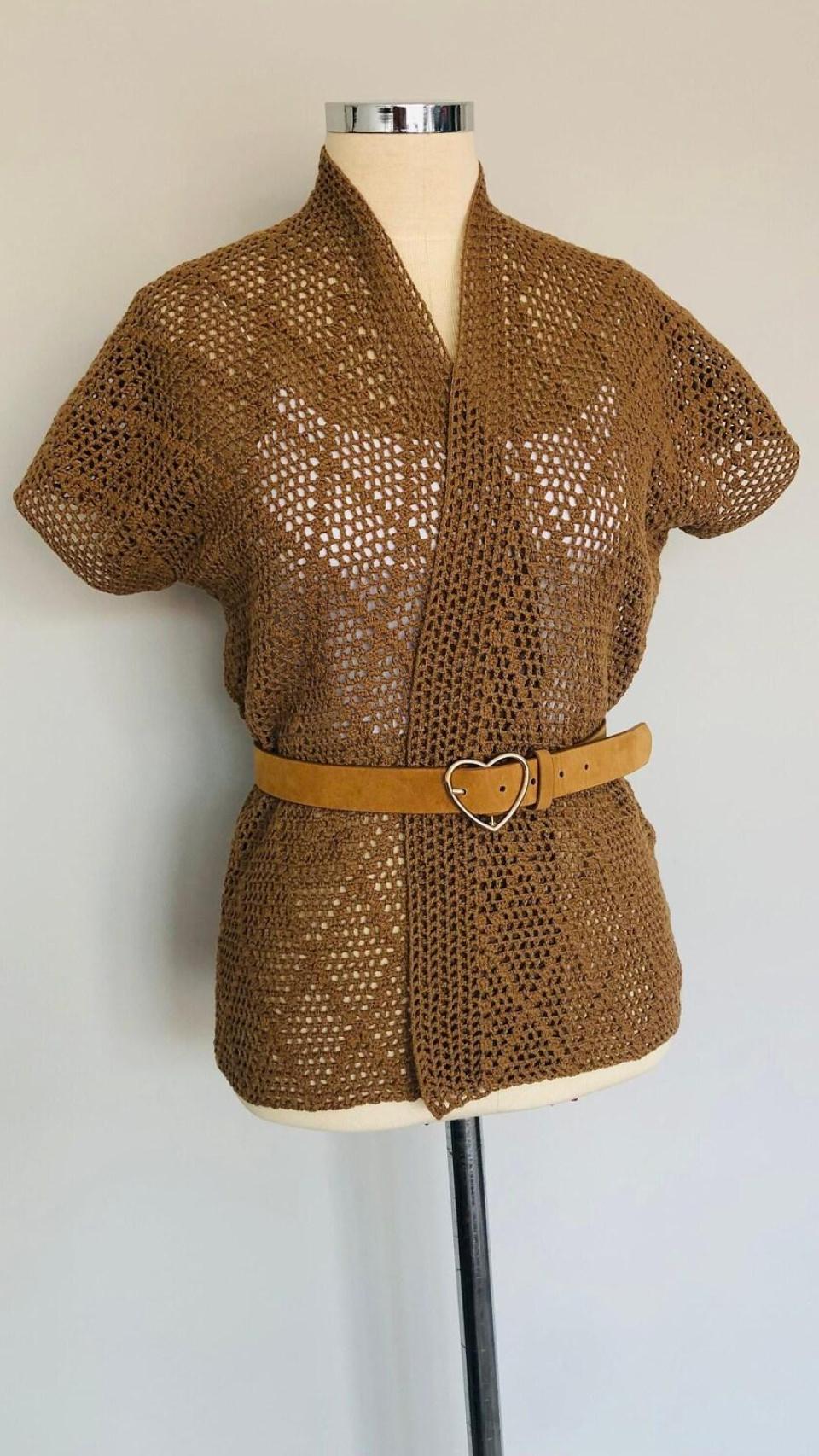 Chaleco de crochet de Etsy.